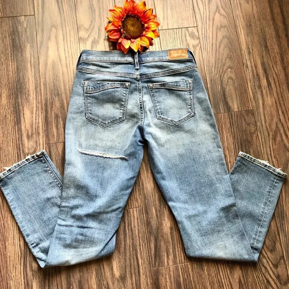 🦋B2G1🦋EXPRESS Mid•Rise Skinny Jeans 0 Short - Picture 4 of 8